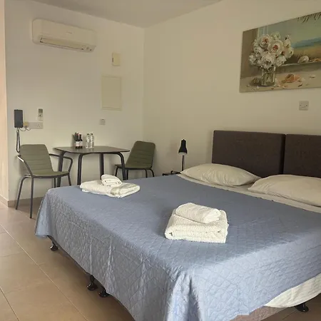 Rimini Balcony - Steps From The Sea