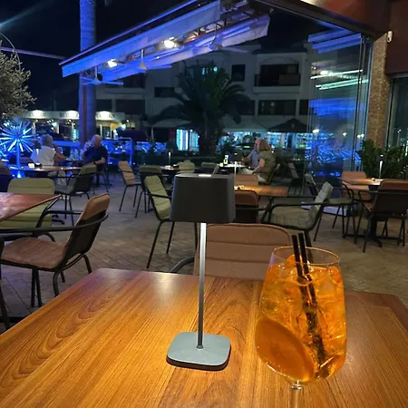 Rimini Balcony - Steps From The Sea