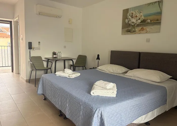 Rimini Balcony - Steps From The Sea