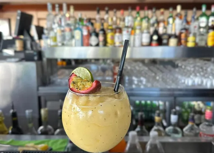 Rimini Balcony - Steps From The Sea דירה *