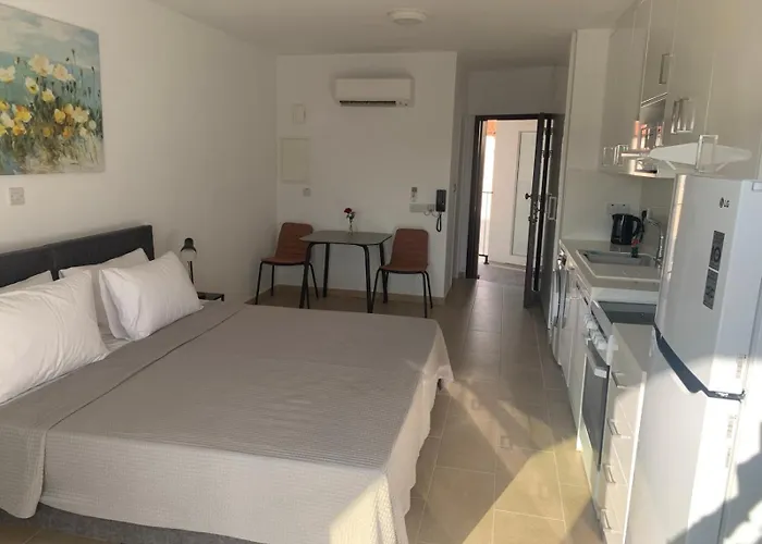 Rimini Balcony - Steps From The Sea Daire *